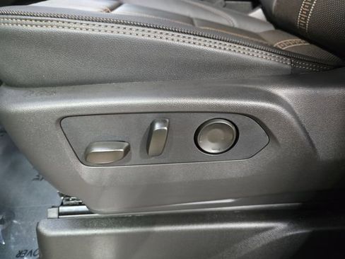 New 2026 Chevrolet Suburban High Country w/ LPO, Illumination Package image 31