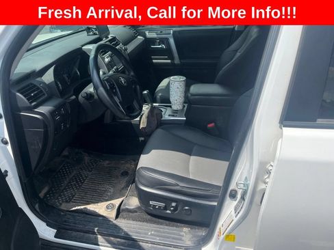 Used 2019 Toyota 4Runner SR5 Premium AWD/4WD image 10