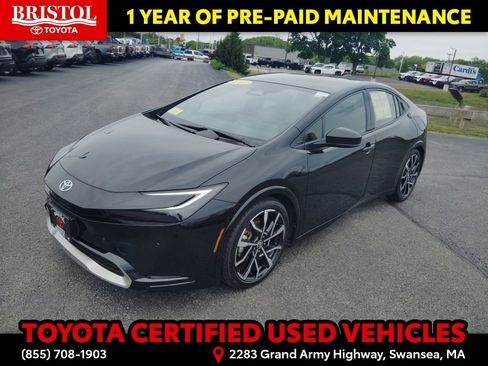 Used 2023 Toyota Prius Prime Premium w/ Advanced Technology Package FWD image 3