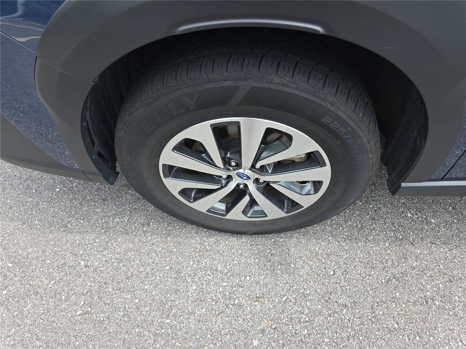 Used 2024 Subaru Outback Premium AWD/4WD image 10