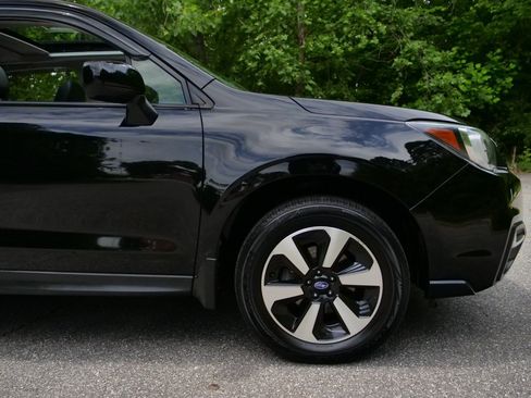 Used 2018 Subaru Forester 2.5i Premium w/ Protection Package #1 AWD/4WD image 42