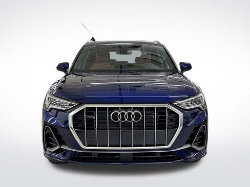 Certified 2025 Audi Q3 2.0T Premium Plus w/ Premium Plus Package AWD/4WD image 8