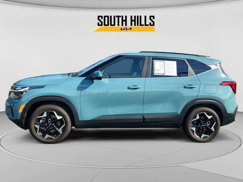 Certified 2025 Kia Seltos EX AWD/4WD image 2