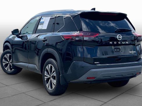 Used 2021 Nissan Rogue SV w/ Premium Package AWD/4WD image 11