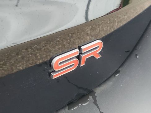 New 2025 Nissan Kicks SR image 7