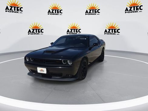 Used 2022 Dodge Challenger R/T w/ Plus Package RWD image 3