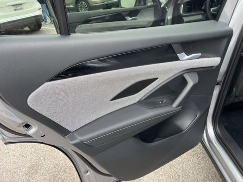 New 2026 Volkswagen Tiguan S image 11