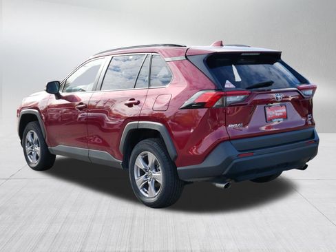 Certified 2025 Toyota RAV4 XLE AWD/4WD image 5