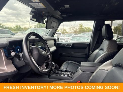 Used 2025 Ford Bronco Outer Banks w/ Sasquatch Package AWD/4WD image 8