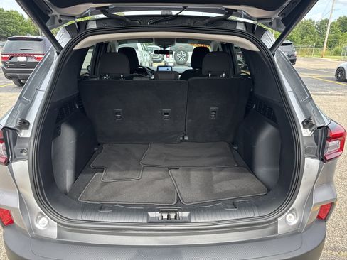 Used 2024 Ford Escape Active w/ Cold Weather Package FWD image 8