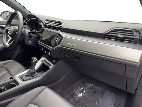 Used 2025 Audi Q3 2.0T Premium AWD/4WD image 53
