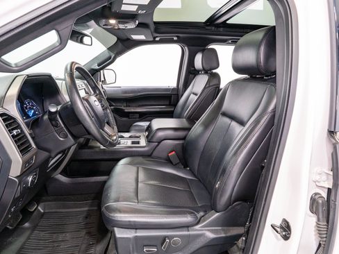 Used 2019 Ford Expedition Max XLT w/ Equipment Group 202A RWD image 15