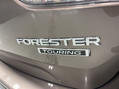 Used 2023 Subaru Forester Touring image 39