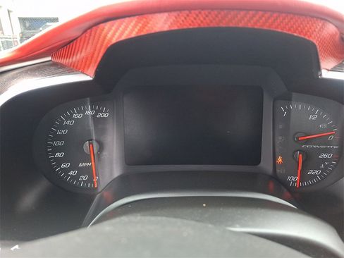 Used 2014 Chevrolet Corvette Z51 w/ 3LT Preferred Equipment Group image 19