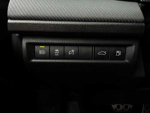 Used 2025 Toyota Camry SE FWD image 22