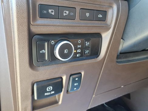 Used 2024 Ford F150 King Ranch w/ FX4 Off-Road Package image 18