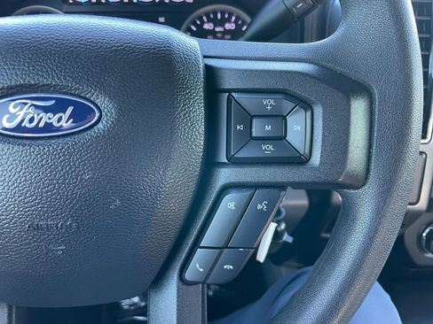 Used 2022 Ford F350 XLT w/ FX4 Off-Road Package image 21