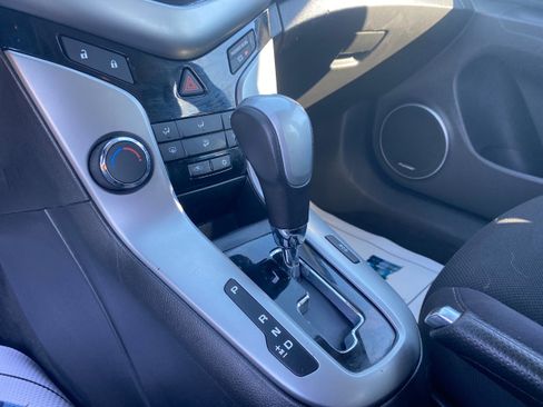 Used 2012 Chevrolet Cruze LT w/ All-Star Edition image 14