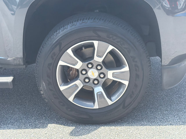 Used 2016 Chevrolet Colorado Z71 RWD image 14
