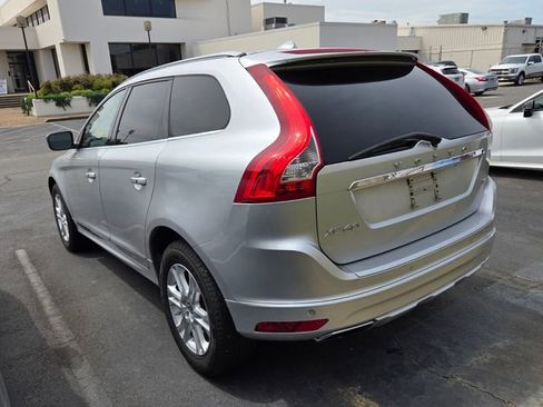 Used 2015 Volvo XC60 T5 Premier w/ Proximity Package FWD image 7