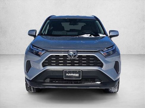 Used 2024 Toyota RAV4 XLE image 2