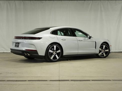 New 2025 Porsche Panamera 4 image 7