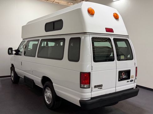 Used 2013 Ford E-350 and Econoline 350 Extended Super Duty RWD image 7