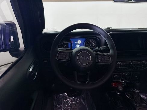 Used 2026 Jeep Wrangler Unlimited Rubicon image 21