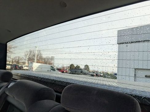 Used 2005 GMC Sierra 2500 SLE w/ Skid Plate Package image 18