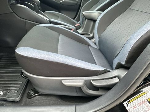 Used 2025 Nissan Versa SV w/ Trunk Package FWD image 13