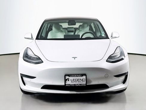Used 2018 Tesla Model 3 Mid Range image 2