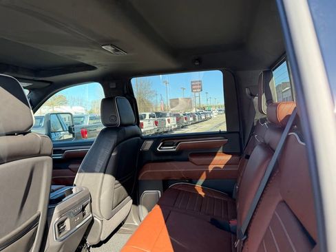New 2026 GMC Sierra 2500 Denali Ultimate w/ Max Trailering Package AWD/4WD image 7