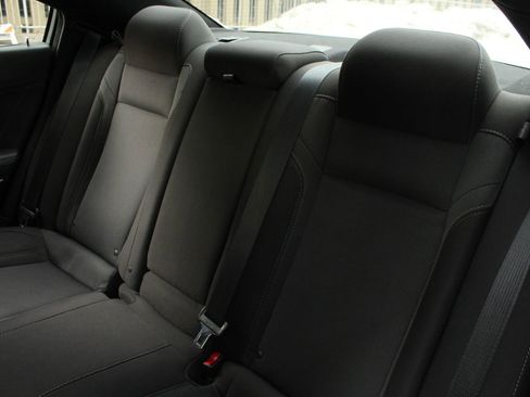 Used 2018 Dodge Charger R/T image 16