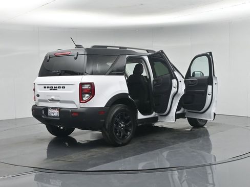 Used 2025 Ford Bronco Sport Big Bend w/ Convenience Package AWD/4WD image 32