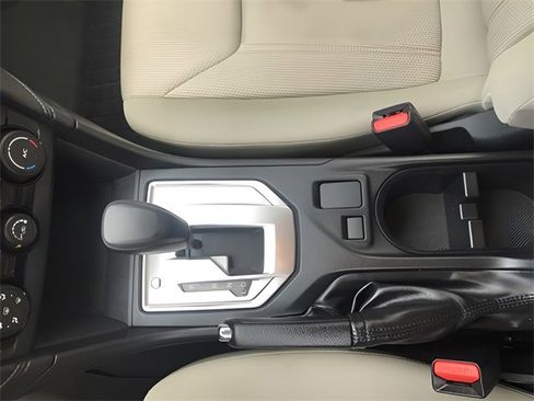 Used 2023 Subaru Impreza 2.0i image 18