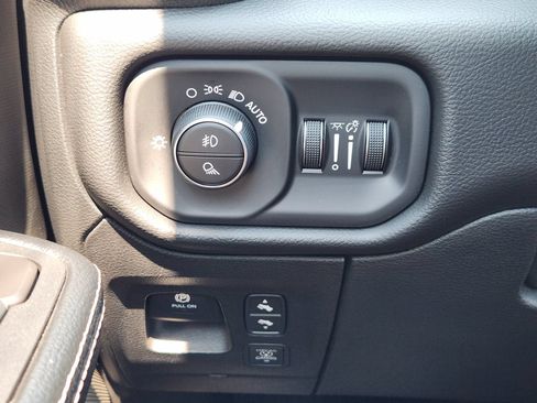 Used 2026 RAM 1500 Rebel w/ Rebel Level 2 Equipment Group AWD/4WD image 32