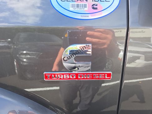 New 2026 RAM 5500 Laramie w/ Laramie Trim Package image 37