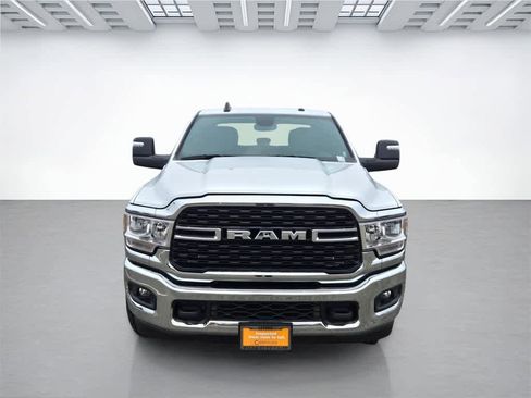 Used 2024 RAM 2500 Big Horn image 2