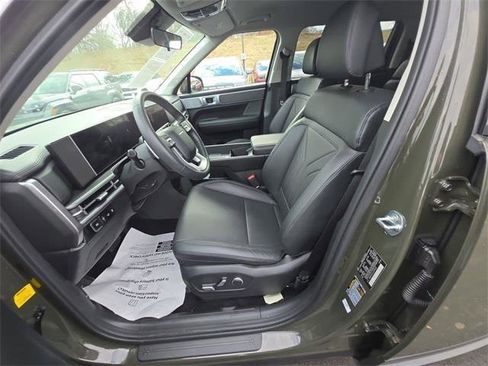 Certified 2025 Hyundai Santa Fe SEL image 11