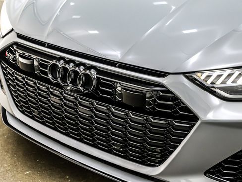 Used 2024 Audi RS 7 Performance w/ Black Optic Package image 13