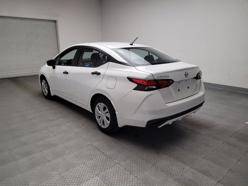 Used 2025 Nissan Versa S w/ Trunk Package image 5