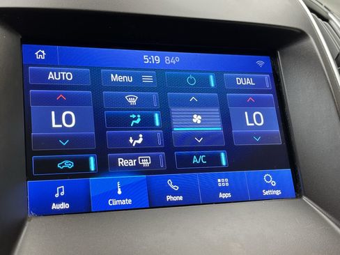 Used 2020 Ford Edge Titanium AWD/4WD image 19