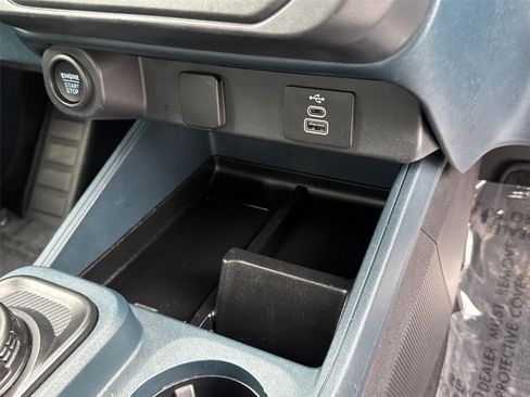 Used 2025 Ford Maverick XLT w/ XLT Luxury Package image 17