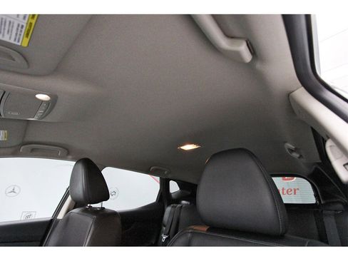 Certified 2022 Nissan Rogue Sport SL image 28