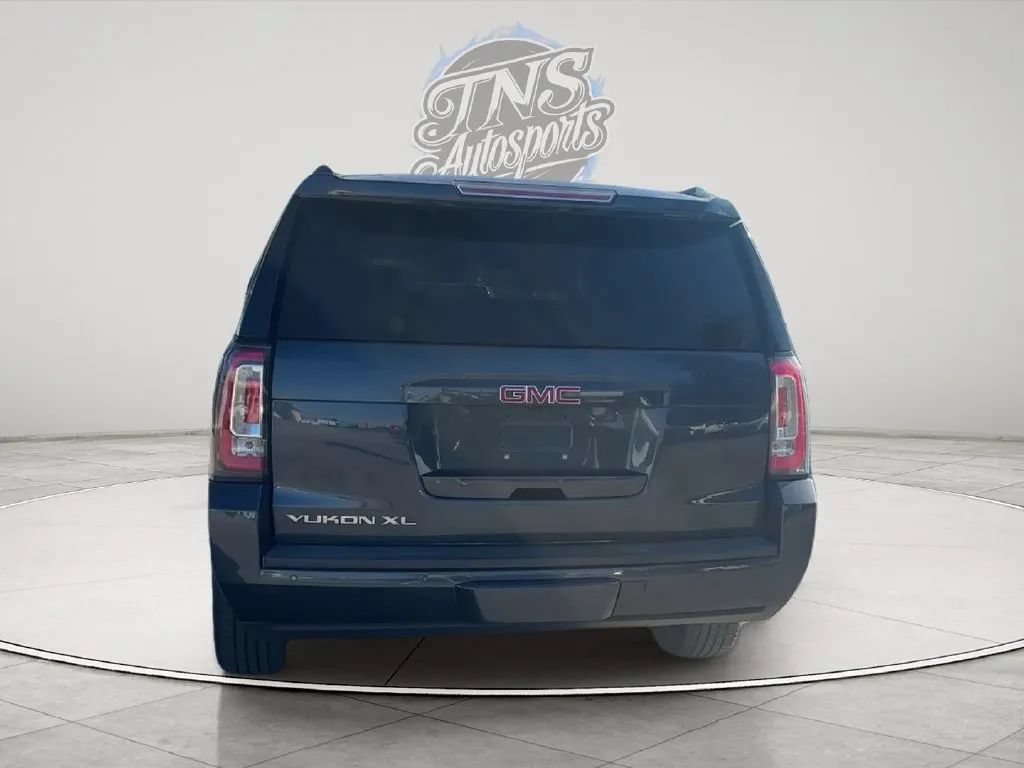 Used 2020 GMC Yukon XL SLT w/ Open Road Package AWD/4WD image 4