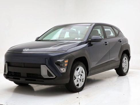 Used 2024 Hyundai Kona SE image 5