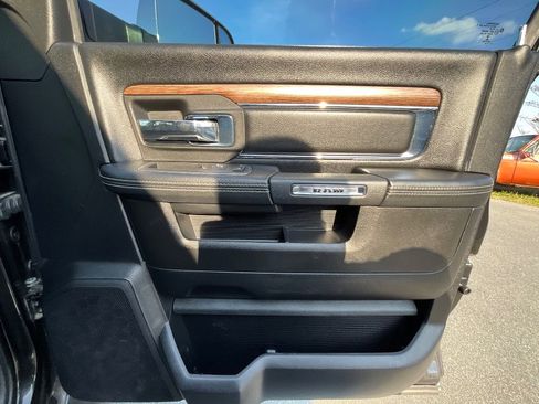 Used 2018 RAM 2500 Laramie w/ Off Road Package AWD/4WD image 32