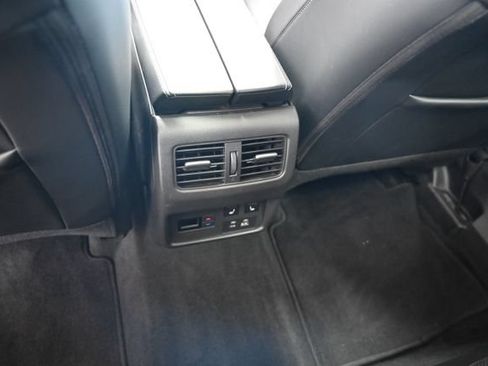 Used 2021 Nissan Rogue Platinum FWD image 32