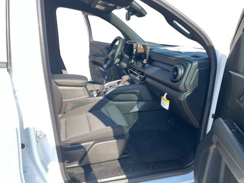 New 2026 Chevrolet Colorado W/T w/ WT Custom Package image 15