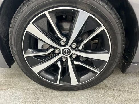 Used 2023 Nissan Maxima SL FWD image 30